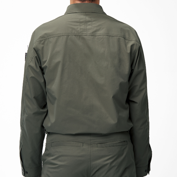 メーカー:ATACKBASE 品名&品番:ATACK BASE ATC-29016 制電防止ストレッチシャツ APEXWIN カラー:カーキ(バックスタイル)