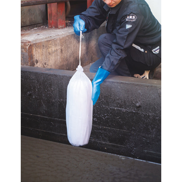 吸着フローターFL-20(浮上油回収用・太型タイプ)。直径20cm×長さ46cm・油水分離槽や排水タンクの浮上油回収に最適