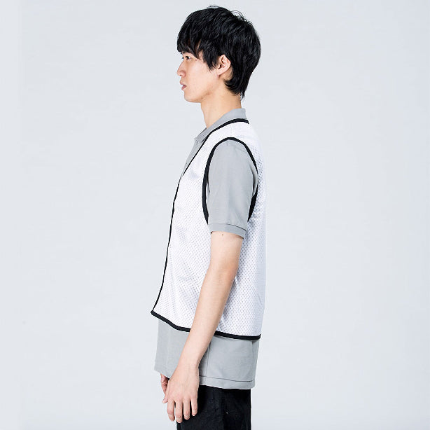 メーカー:TMS 品名&品番:トムス TMS-00036 ジップアップビブス 着用イメージ男性