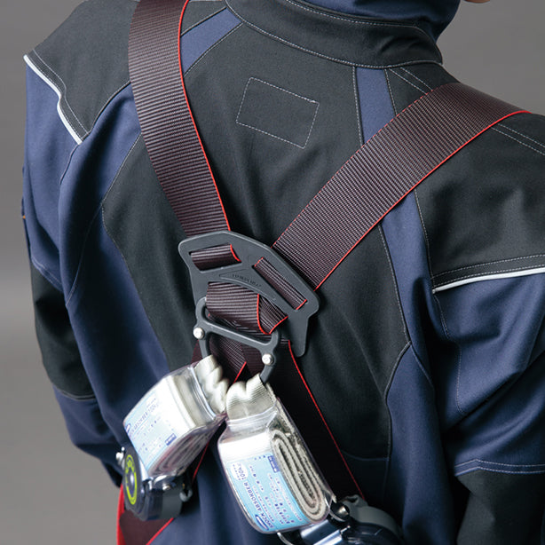 AITOZ　帯電防止ムービンカット　フルハーネス対応長袖ブルゾン【秋冬】【男女兼用】 商品コード：AZ-6803 フルハーネス装着イメージ