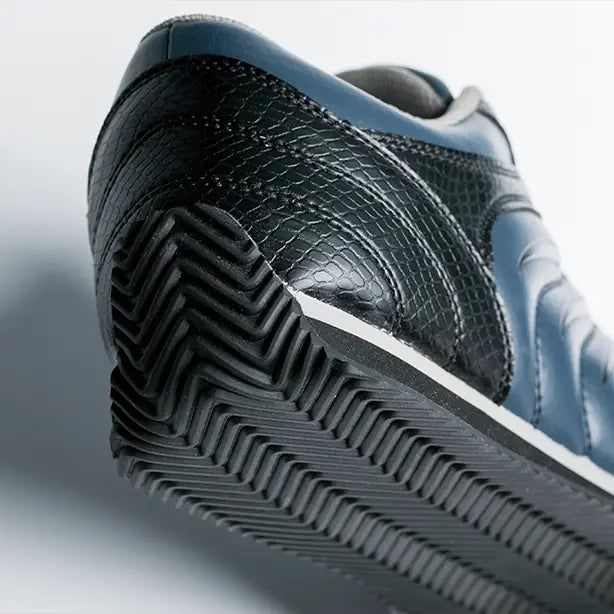 スポーティセフティシューズ