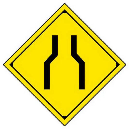 警戒標識 212 幅員減少