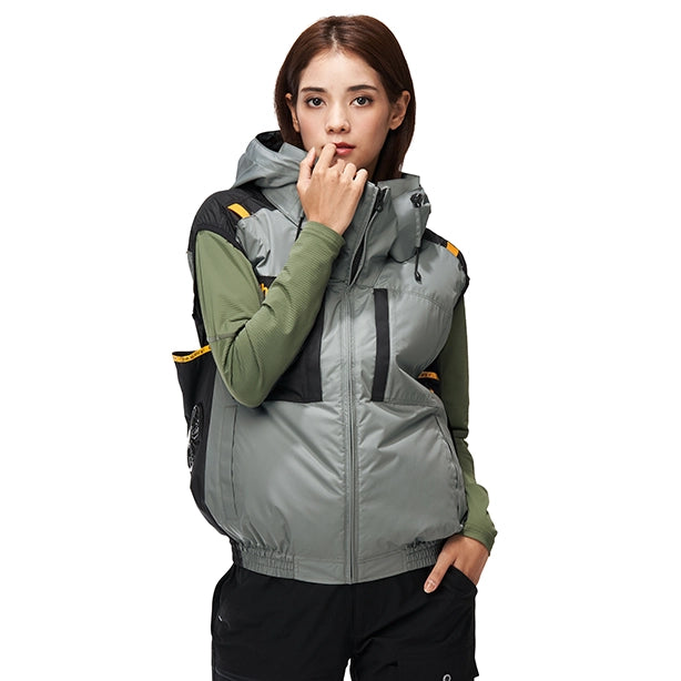 メーカー:ATACKBASE 品名&品番:ATACKBACE ATC-7700 The tough 空調風神服 チタンフードベストコンプリートセット 着用イメージ女性