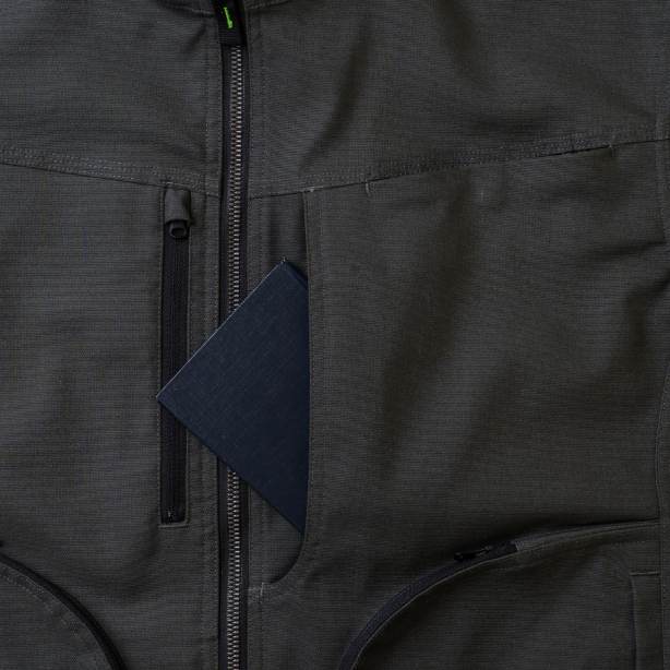 メーカー:SOWA 品名&品番:SOWA SO-3052 フルハーネス対応超多機能ブルゾン 大容量ポケット