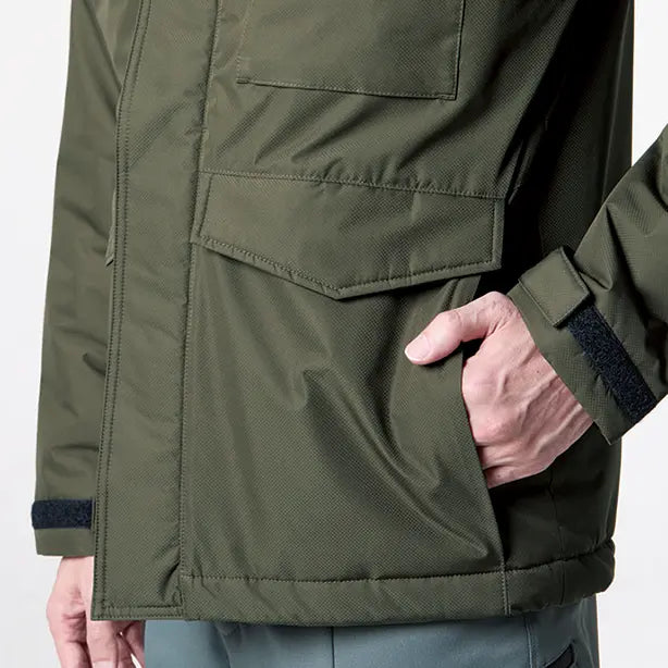メーカー:BURTLE 品名&品番:BURTLE BTL-7620 防水防寒ジャケット【ユニセックス】 両脇ポケット
