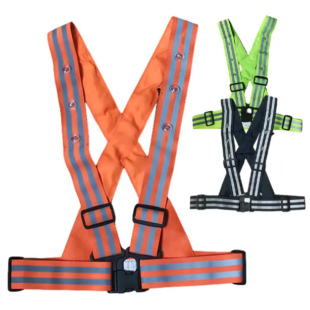 メーカー:熱田資材 品名&品番:LEDリフレックスV 反射付ベスト(一覧表示用) 