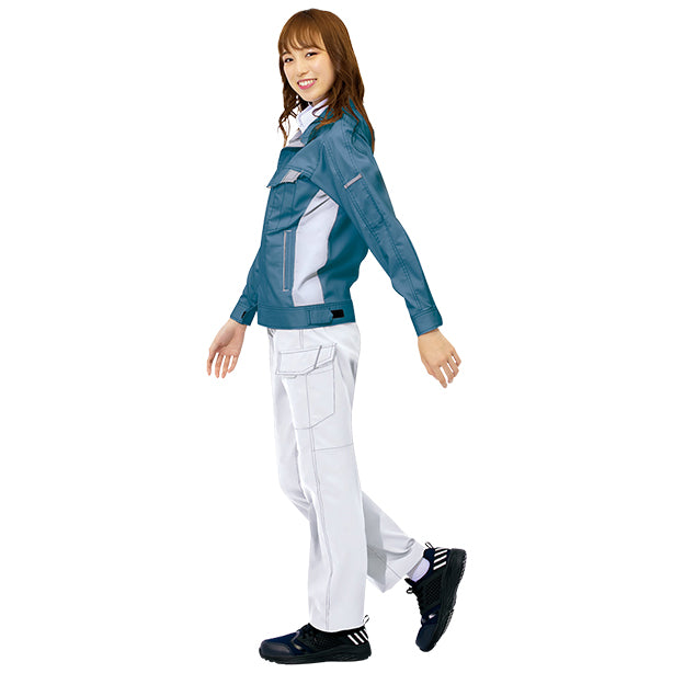 メーカー:AITOZ 品名&品番:AITOZ AZ-6830 帯電防止ムービンカット 長袖ブルゾン【春夏】【男女兼用】 着用イメージ女性-2
