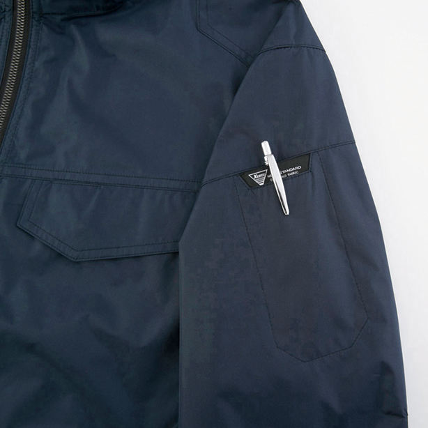 メーカー:XEBEC 品名&品番:XEBEC XE-98017-FS 膨らみ軽減遮熱空調服™長袖ブルゾン【フルセット】 袖ペン差し左